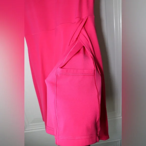 OFFLINE by AERIE Real Me Hugger Tennis Dress with Built-in Shorts Size M - Picture 7 of 12